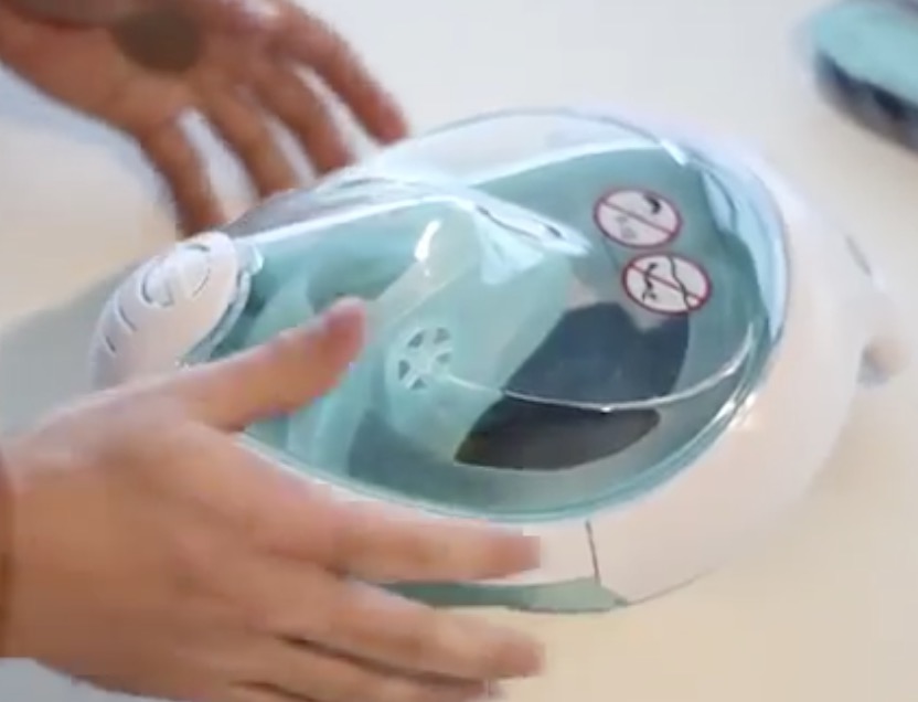 Avec des valves imprimées en 3D, une start-up italienne transforme les masques de plongée &quot;Decathlon&quot; en respirateurs