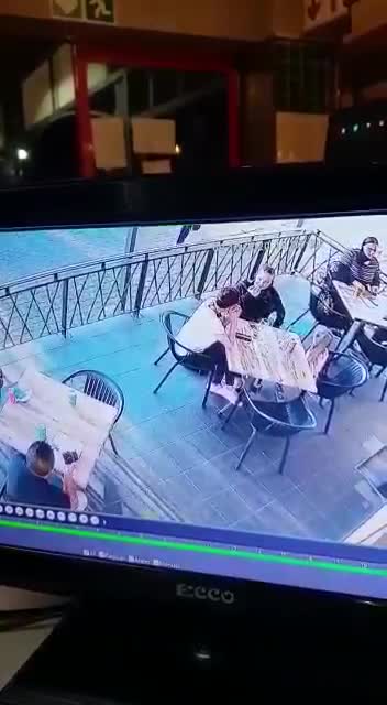 Un homme tente de kidnapper une petite fille dans un restaurant (Afrique du Sud)