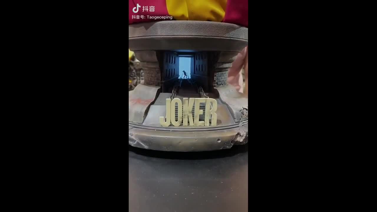 Magnifique sculpture du Joker