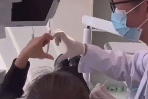 Petit quiproquo entre un dentiste et sa patiente